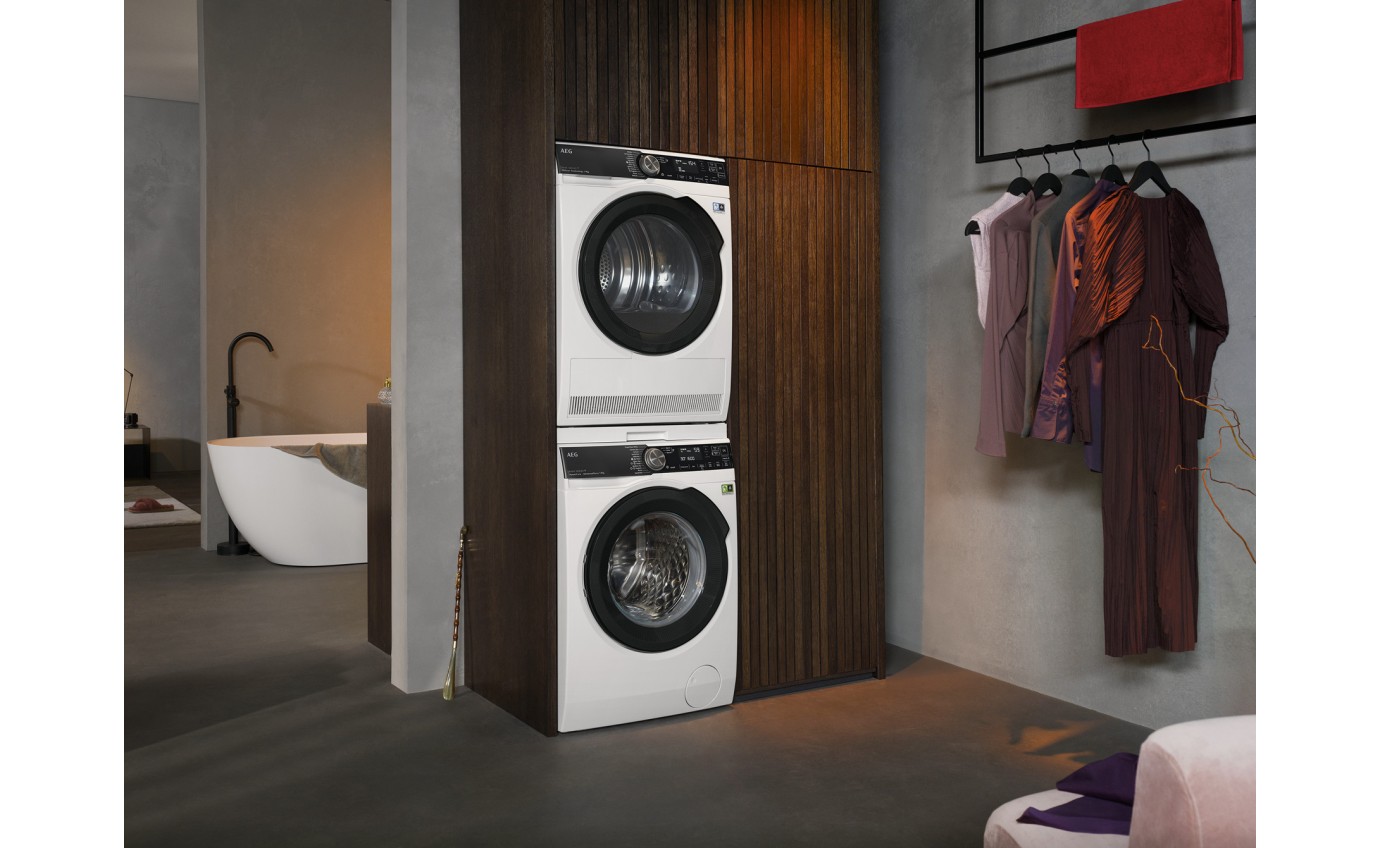 Máy giặt kèm sấy AEG